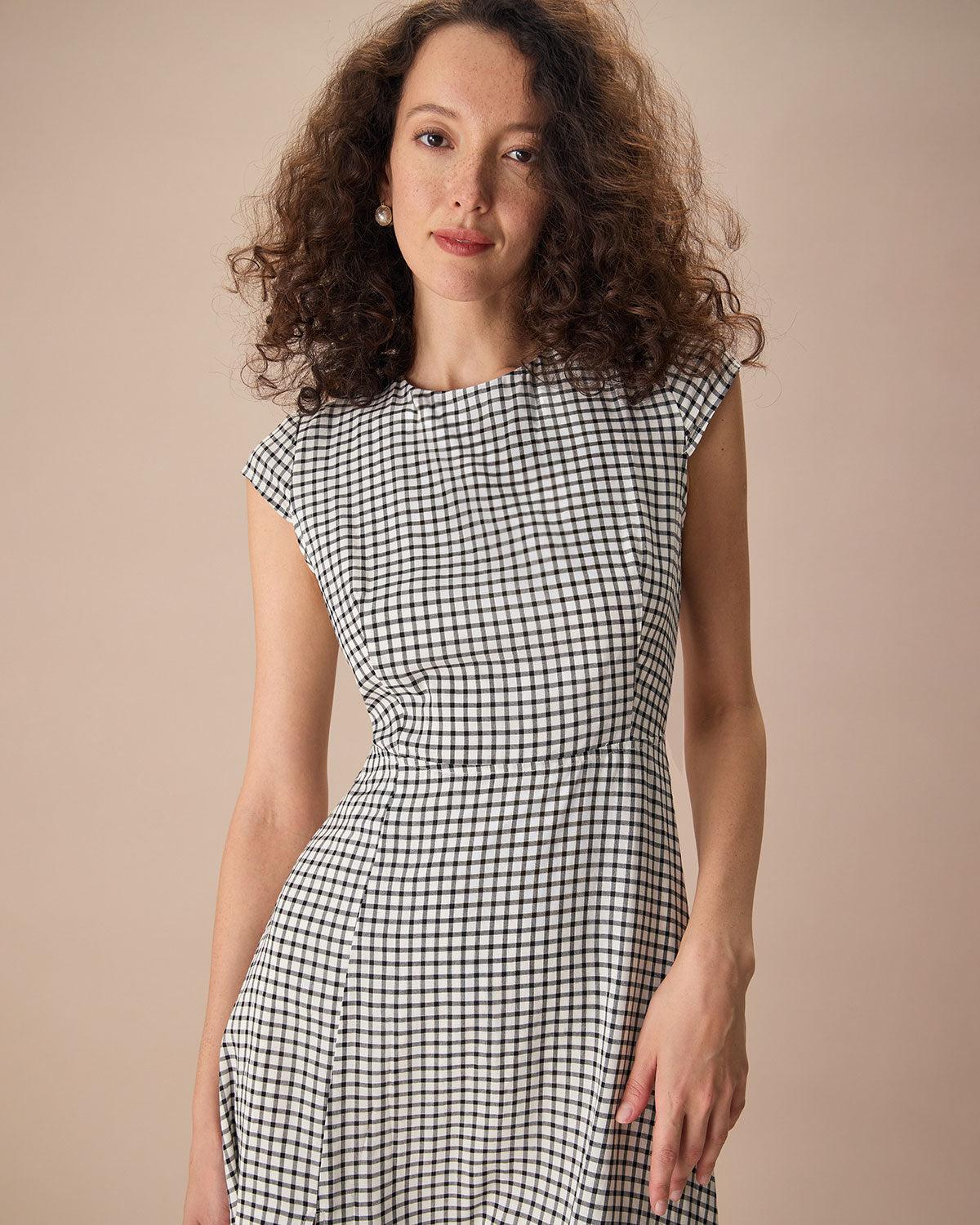 The Black Round Neck Cap Sleeve Plaid Midi Dress Product Image