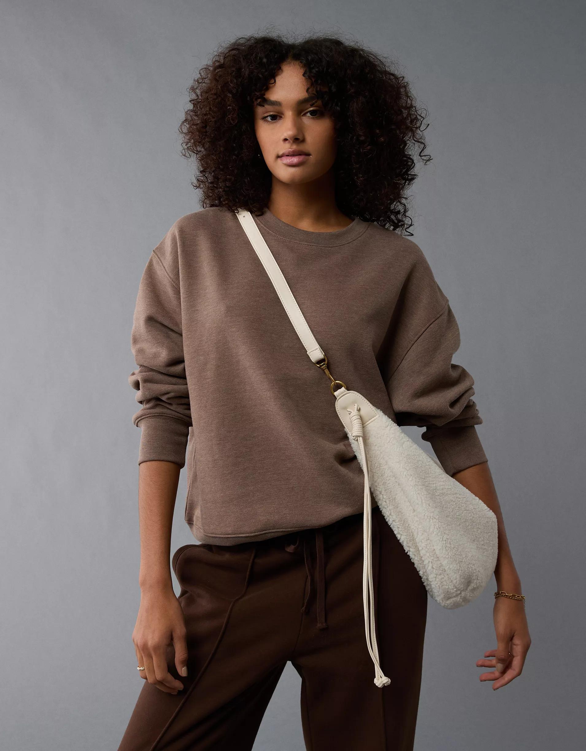 AE Sherpa Crescent Bag Product Image