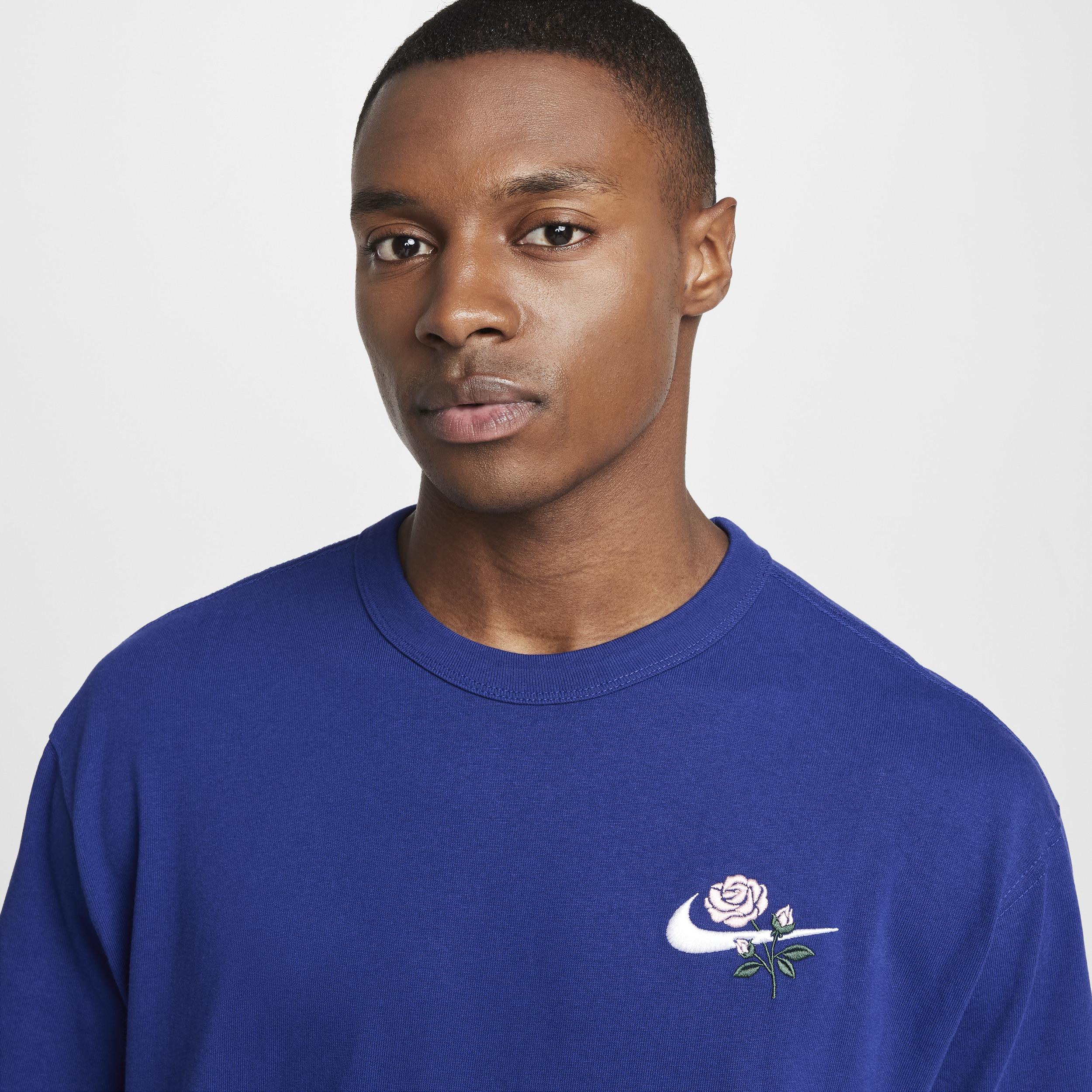 Mens Nike Sportswear Max90 T-Shirt | FZ7975-455 Product Image