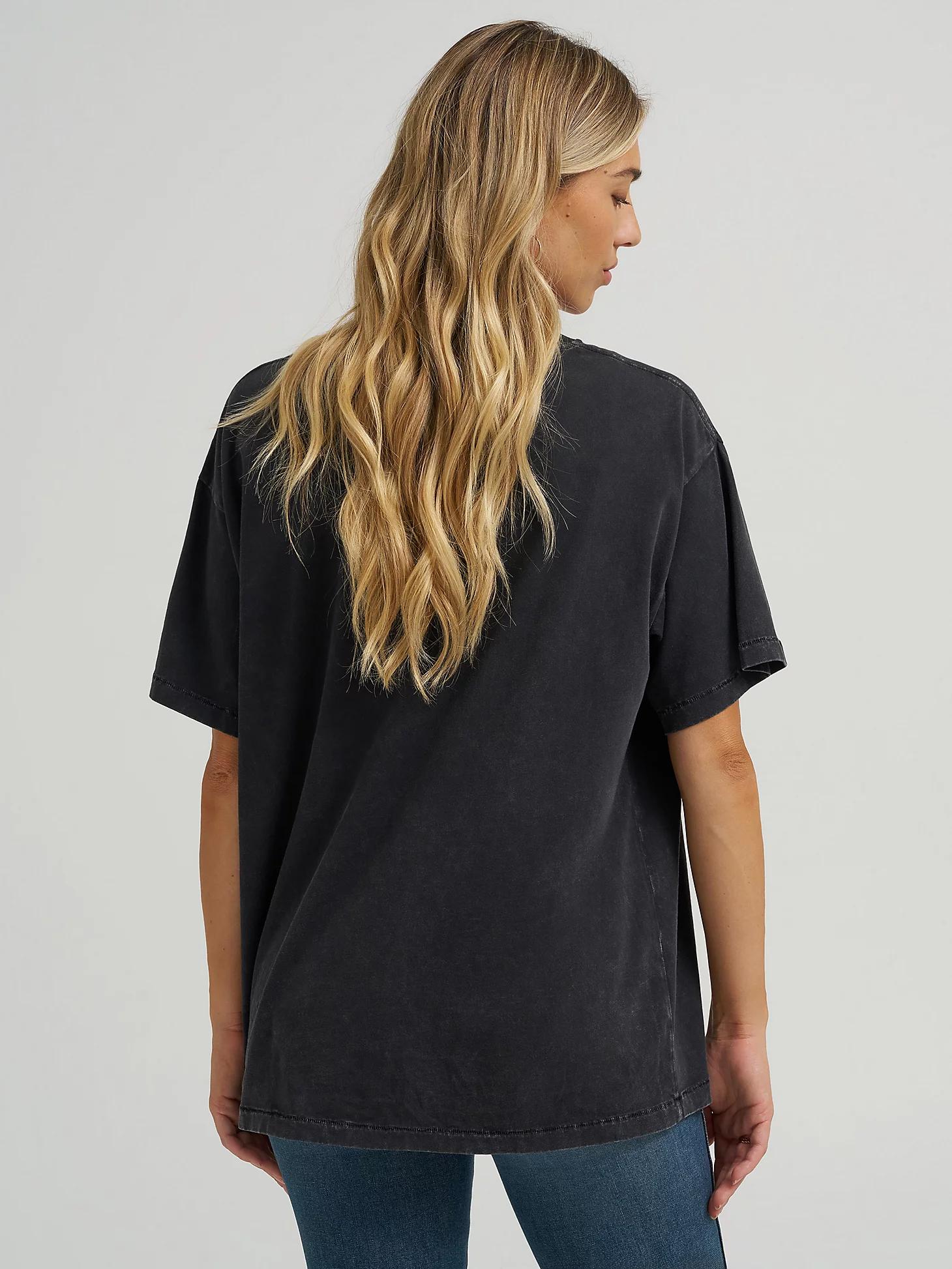 Wrangler x Lainey Wilson Horse Oversized Tee | Women's TOPS | Wrangler® Product Image