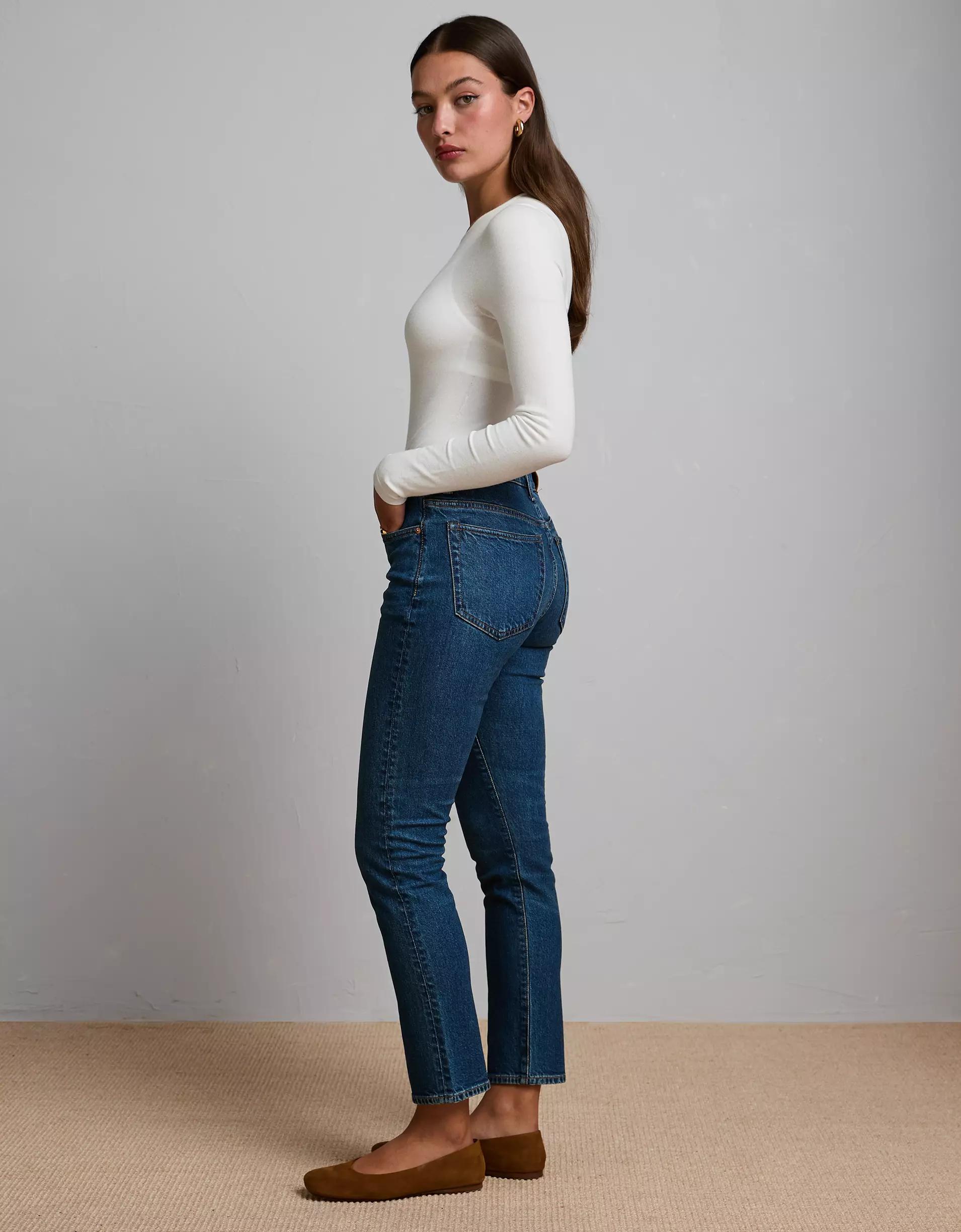 AE77 Premium Straight Crop Jean Product Image