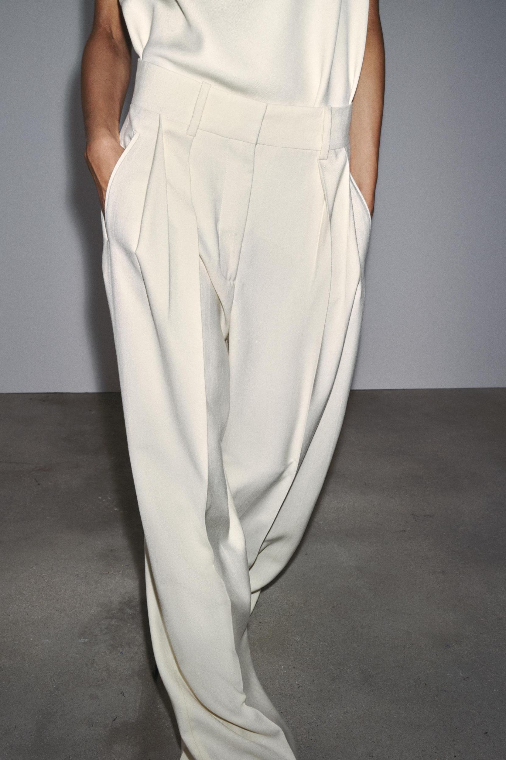 ZW COLLECTION FLOWY PLEATED PANTS Product Image