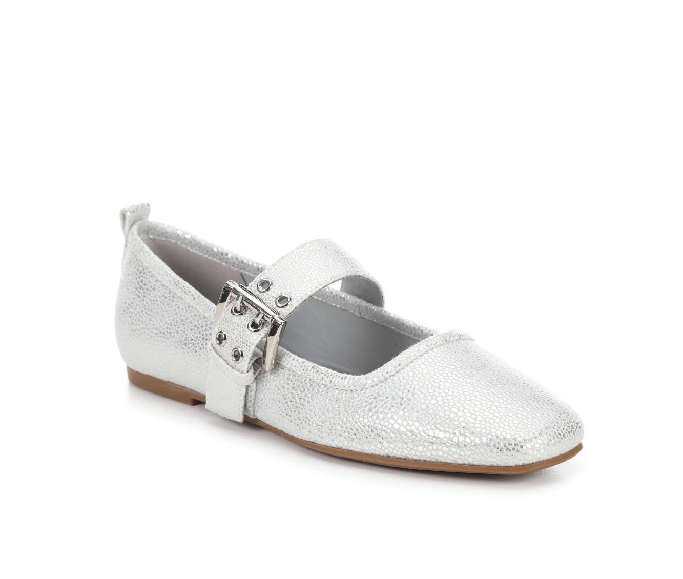 Women's Unr8ed Salem Flats Product Image