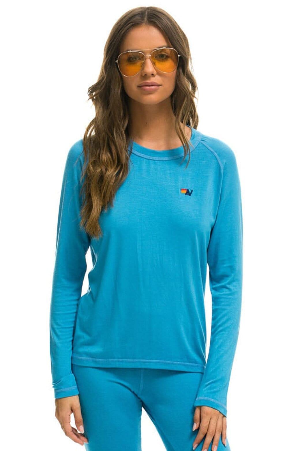 MICRO MODAL BASE LAYER TOP - OCEAN Female Product Image