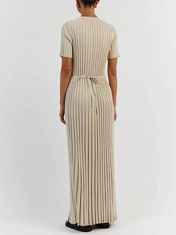 Short Sleeves Pleated Solid Color Tied Waist Round-Neck Maxi Dresses Product Image