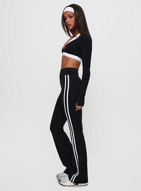 Fast Track Active Flare Pants Black Product Image