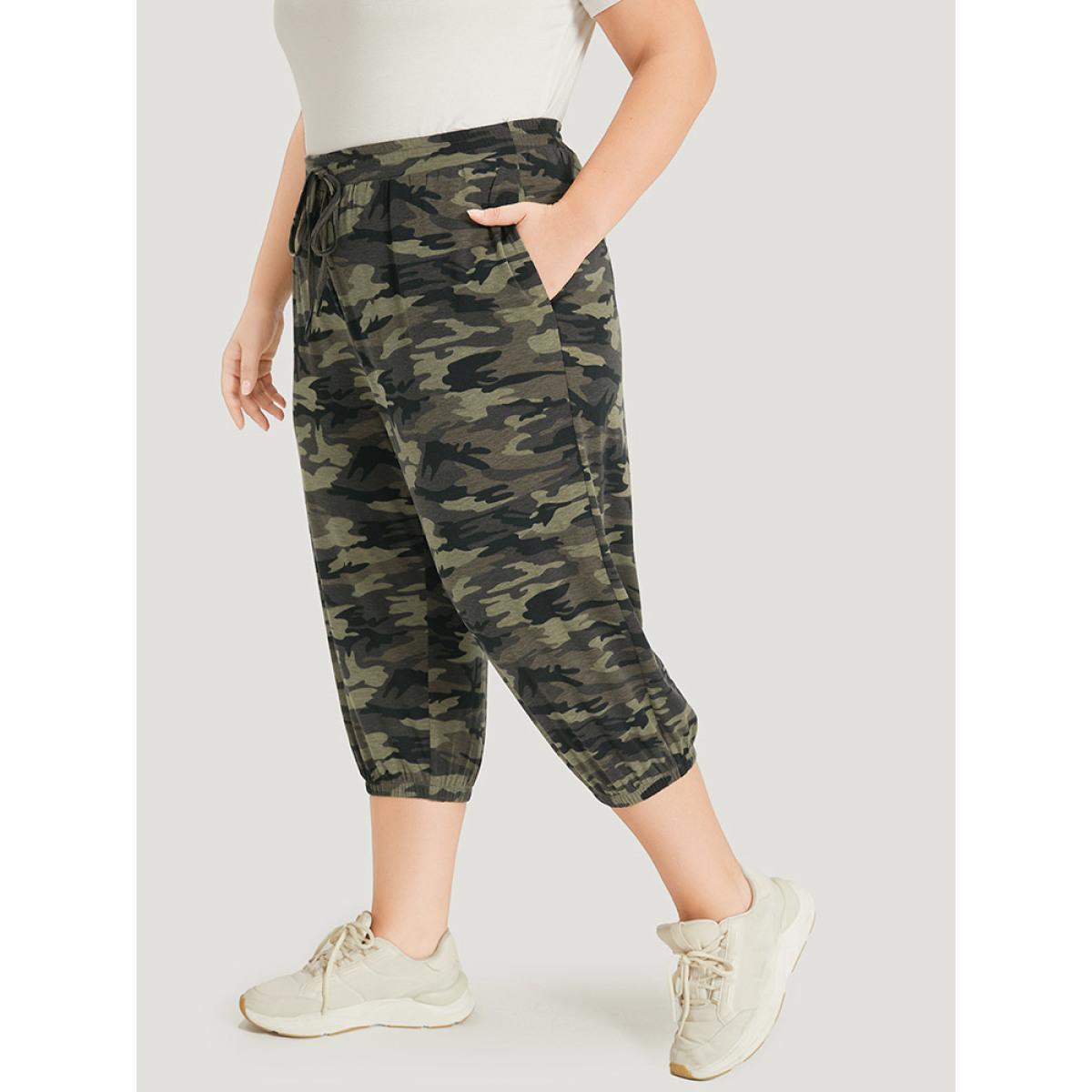 Camo Drawstring High Rise Pocket Cropped Sweatpants ArmyGreen Plus Size Women Casual Dailywear Cross straps 10/M Bloomchic Product Image