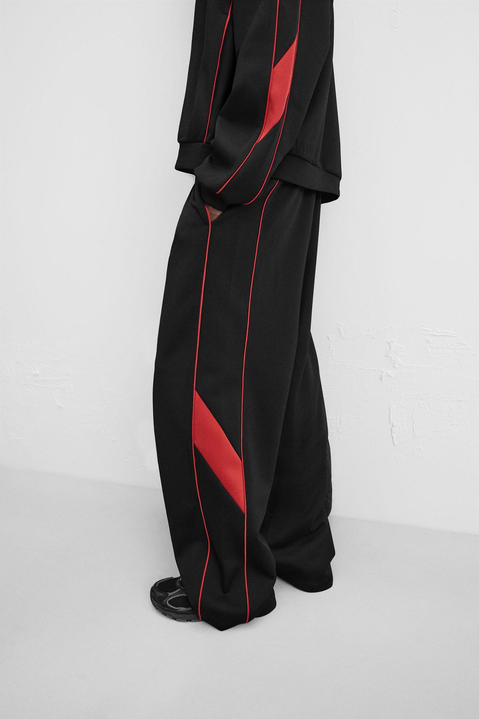 RETRO SOCCER PANTS Product Image