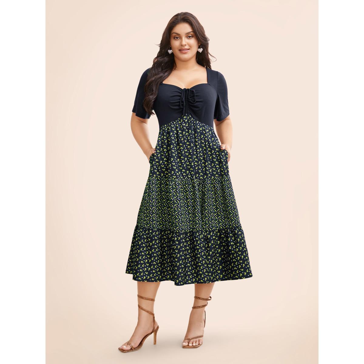Plus Size Ditsy Floral Patchwork Ruffle Layered Hem Dress Navy Women Elegant Patchwork Heart neckline Short sleeve Curvy BloomChic 30/6X Product Image