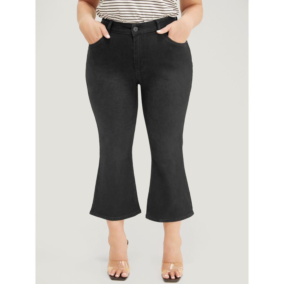 Plus Size Bootcut Slightly Stretchy High Rise Black Wash Cropped Jeans Women Black Casual Plain Pocket Low stretch Pocket Jeans BloomChic 10/M Product Image