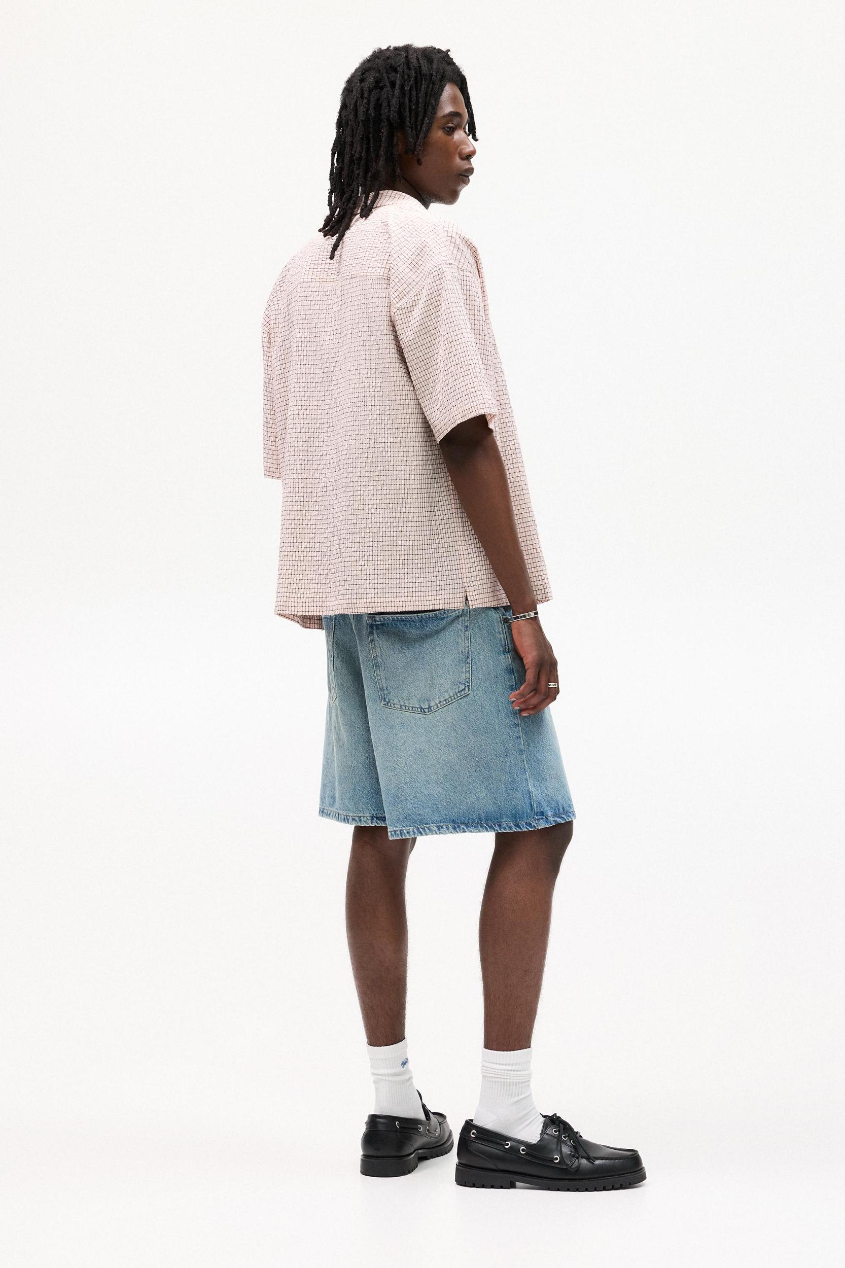 Short sleeve waffle-knit shirt Product Image