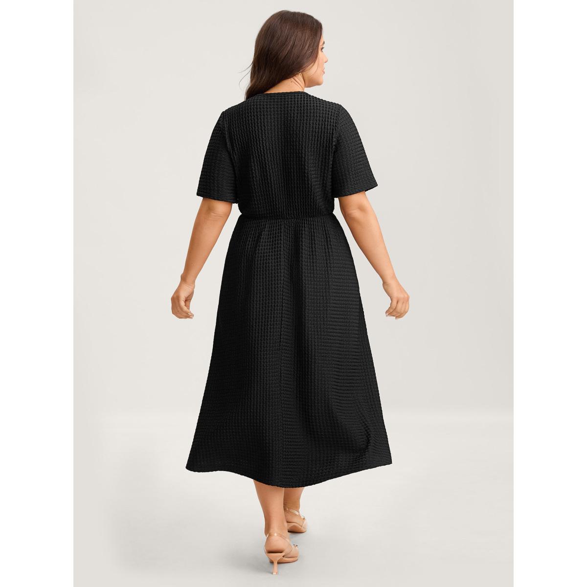 Plus Size Textured Wrap Button Placket Midi Dress Black Women V-neck Short sleeve Curvy BloomChic 28/5X Product Image