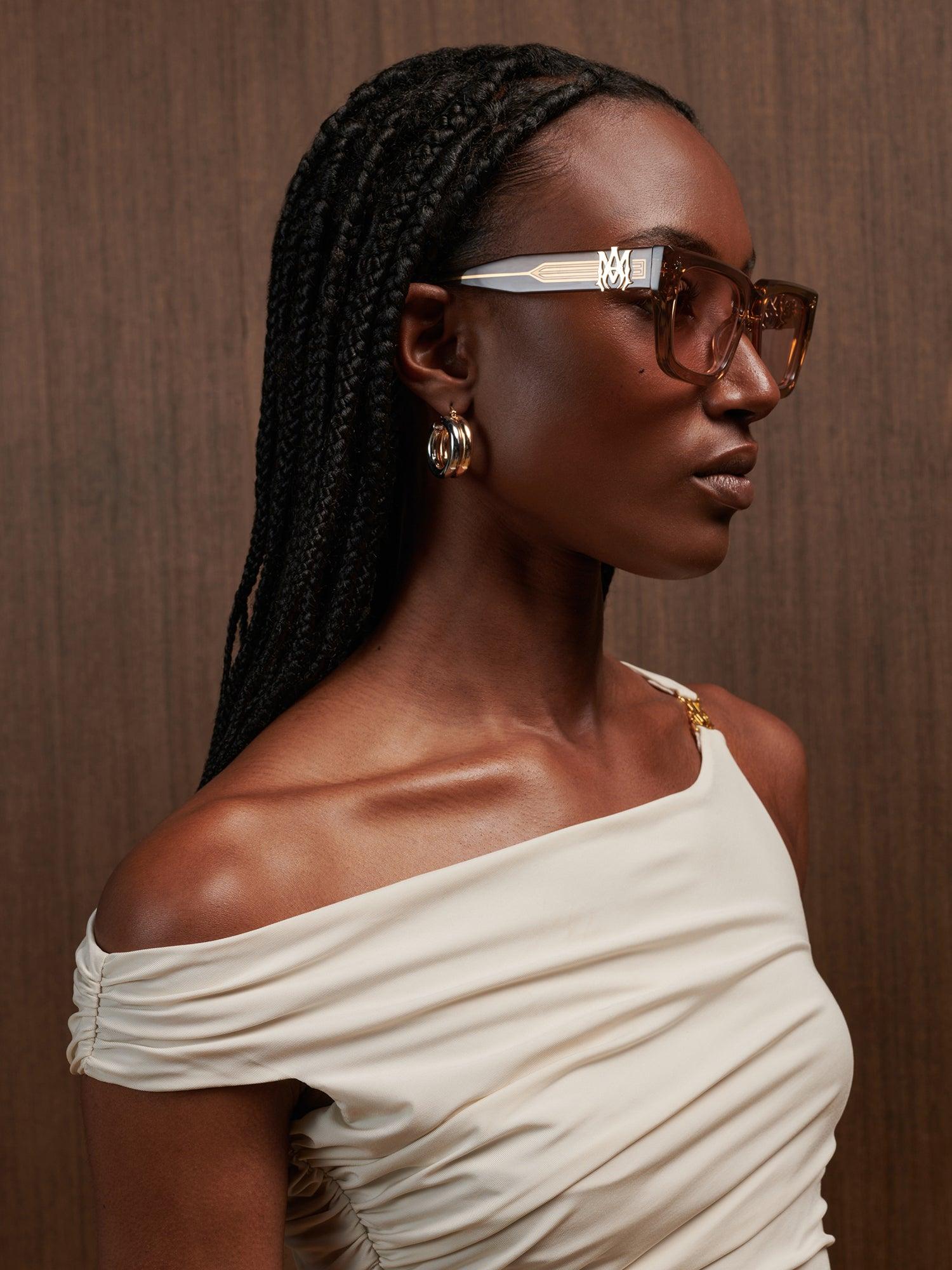 WOMEN - WOMEN'S OFF THE SHOULDER TOP - Alabaster Female Product Image