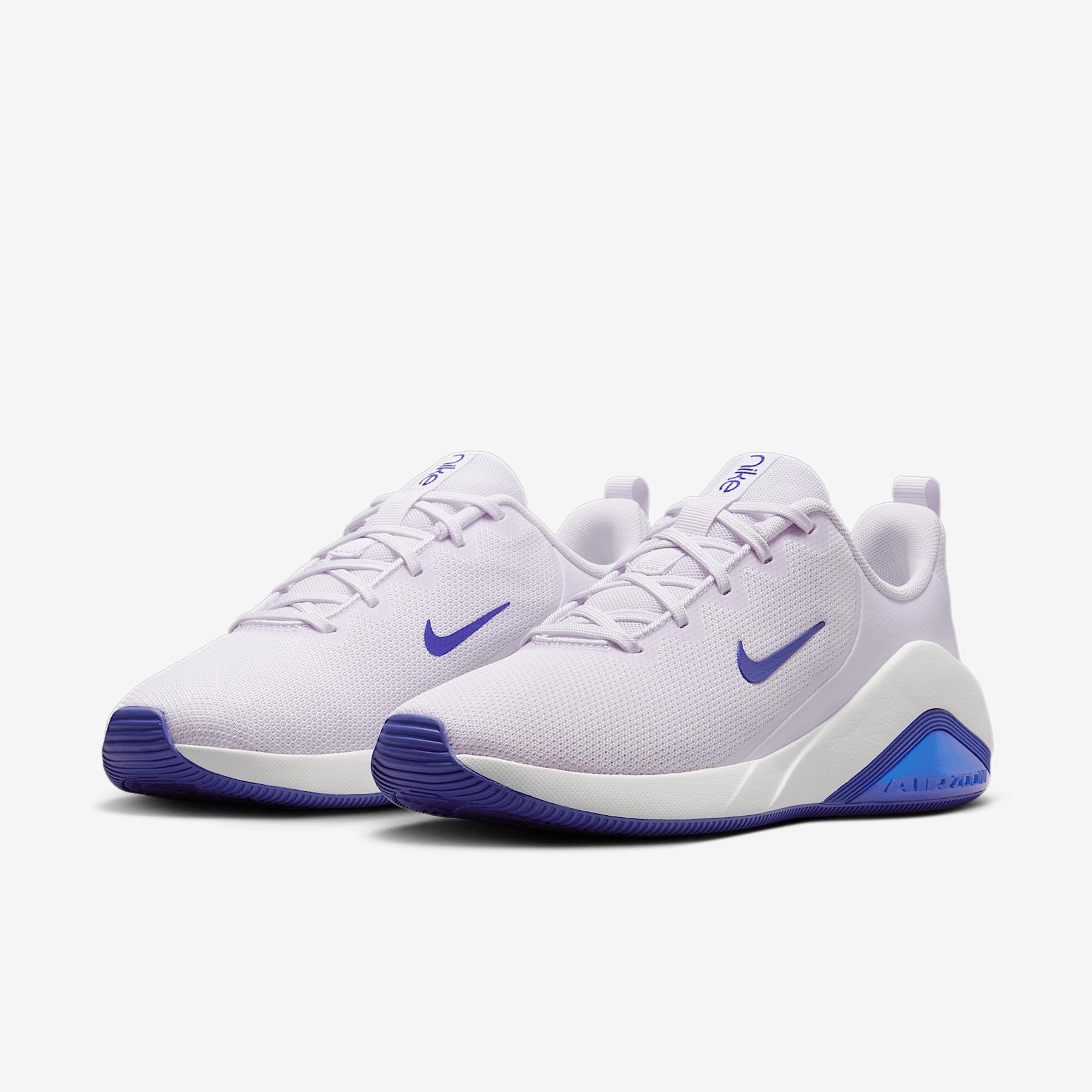 Nike Women's Bella 7 Workout Shoes Product Image