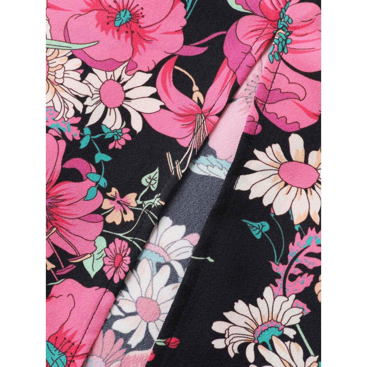 Plus Size Pleated Side Pockets Floral Midi Dress Black Women Tucked seam Non Sleeveless Curvy BloomChic 28/5X Product Image