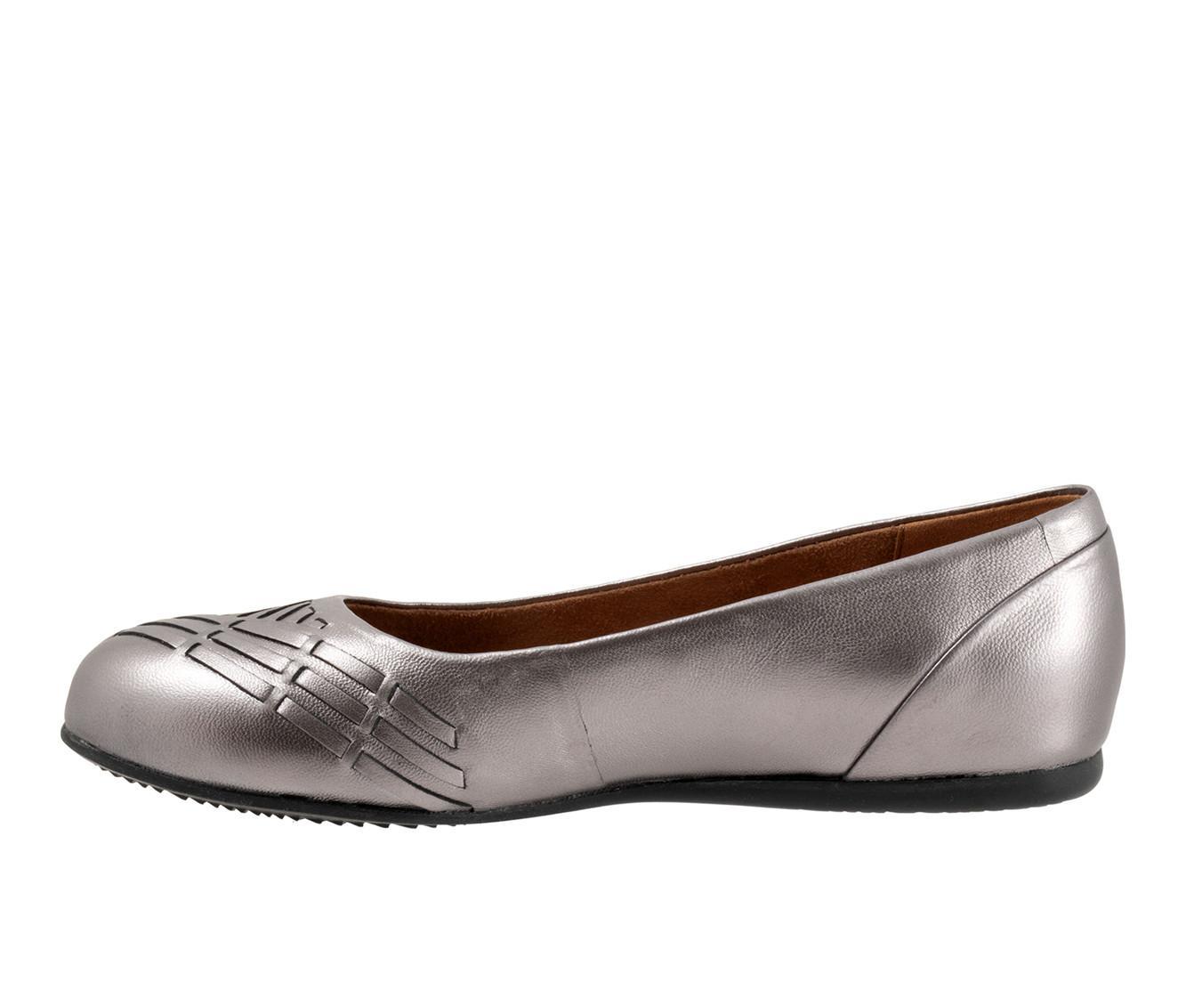 Women's Softwalk Sonoma Weave Flats Product Image
