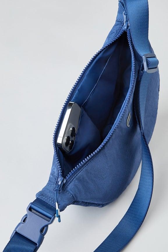 The Sling Bag Crinkle Product Image