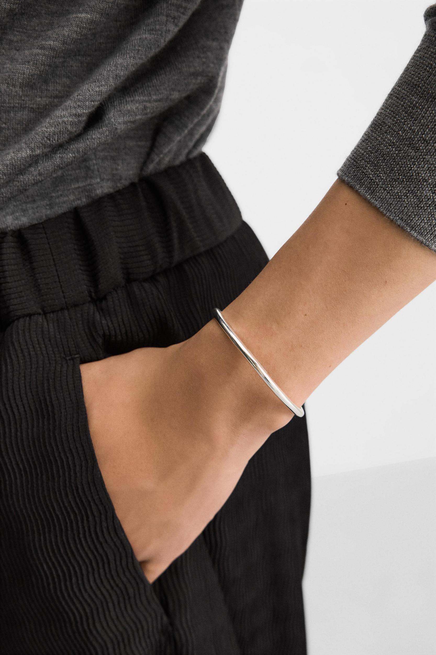 RIGID BRACELET Product Image