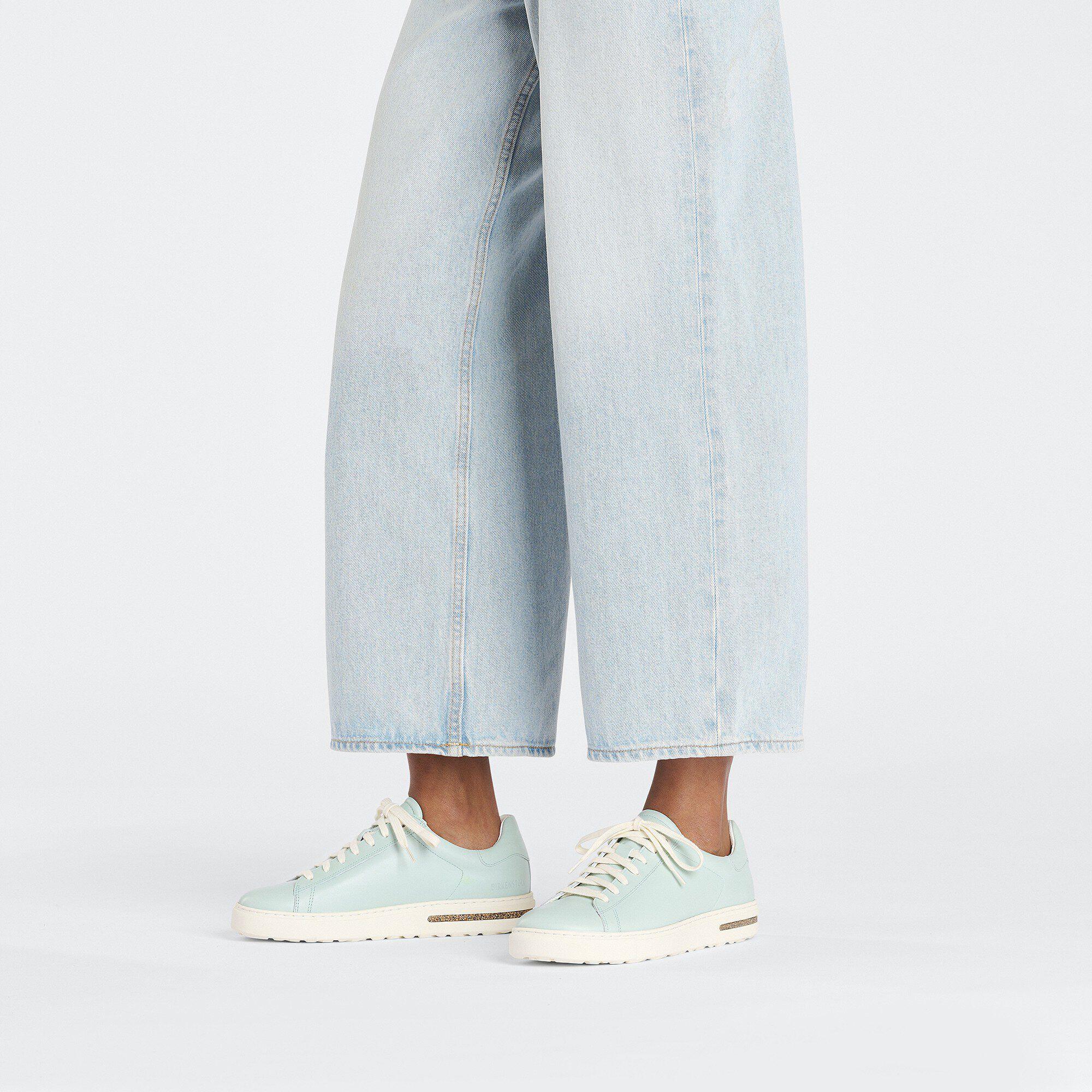 Bend Low Natural Leather Product Image