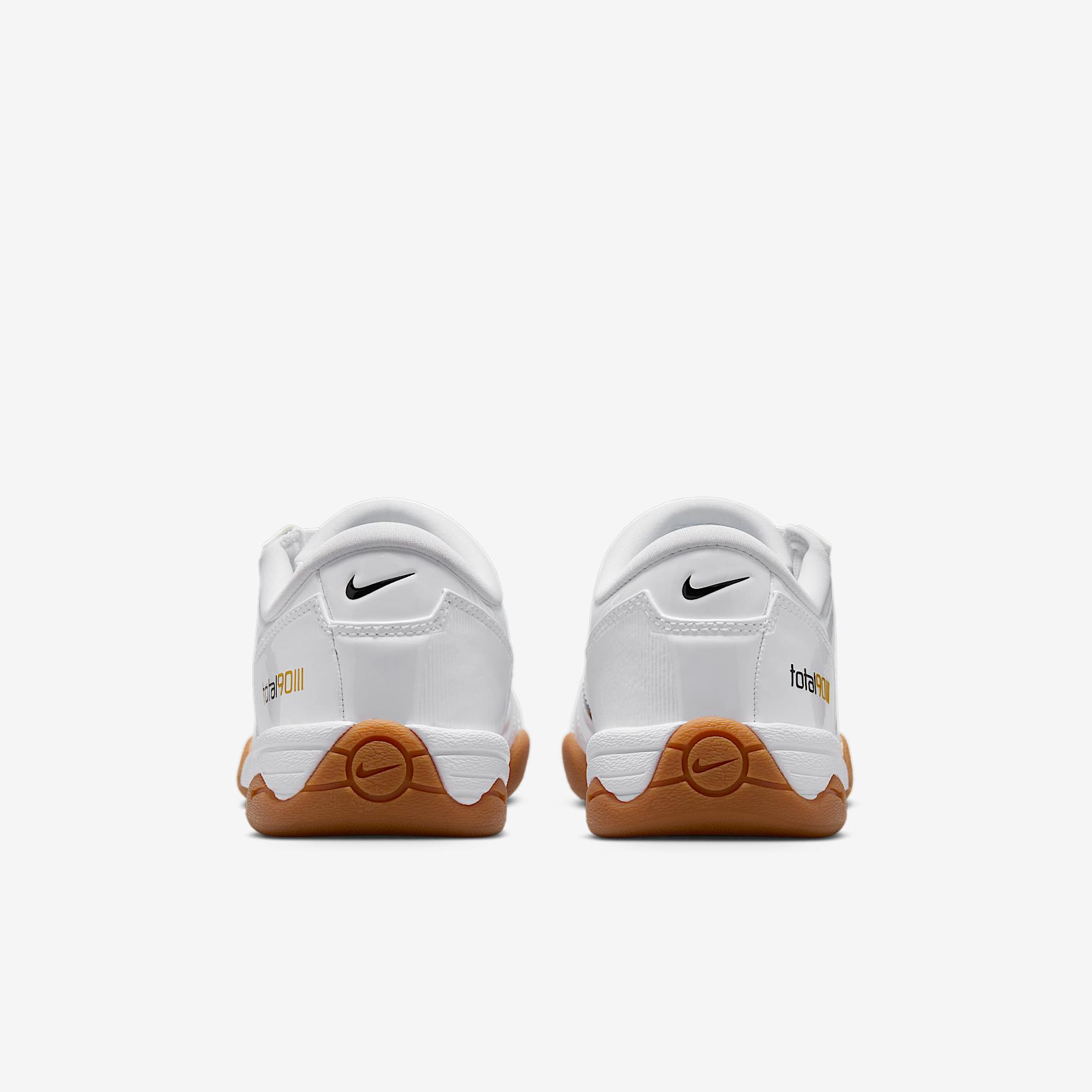 Nike Total 90 Women's Shoes Product Image