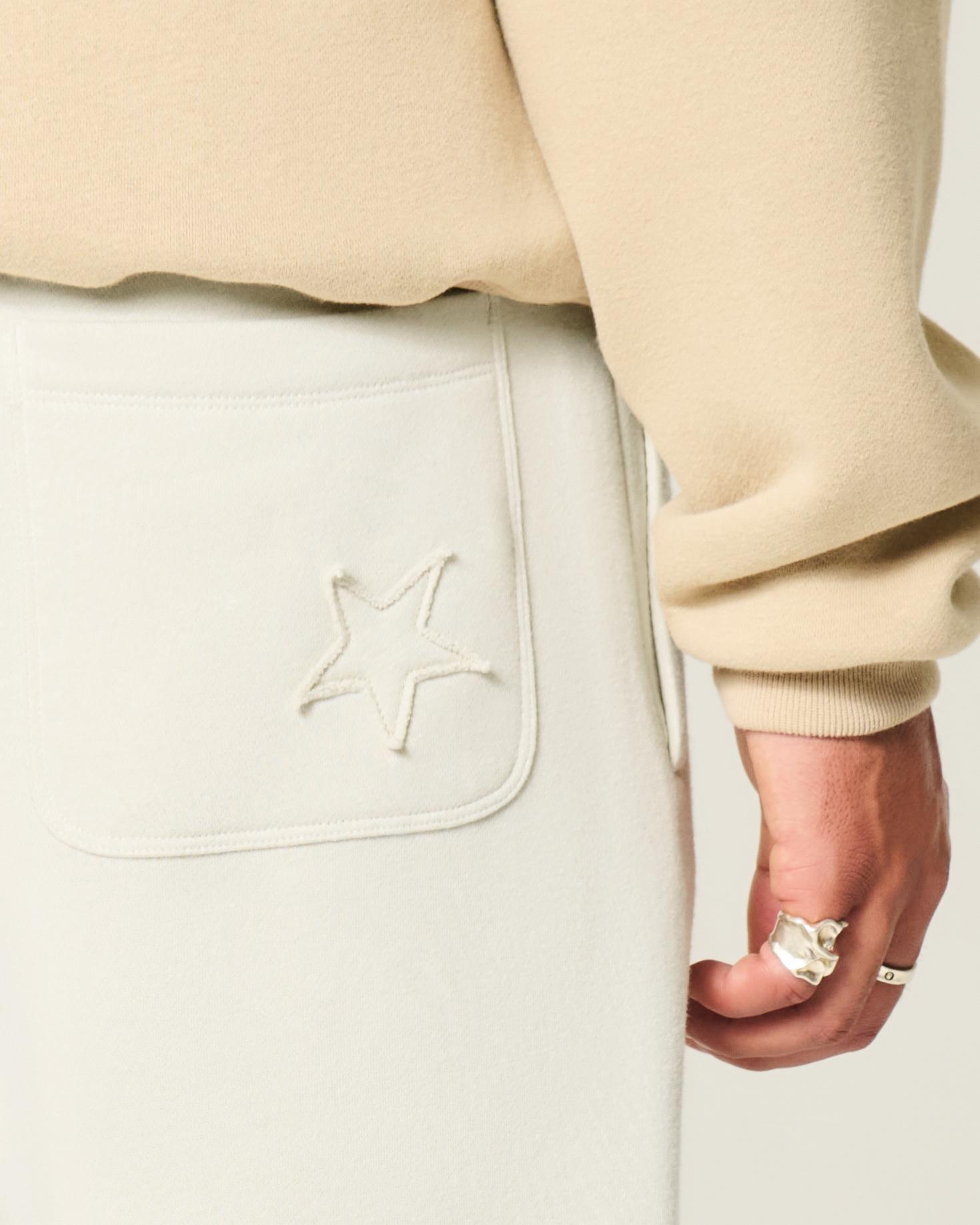 Camo Baggy Sweatpants Product Image