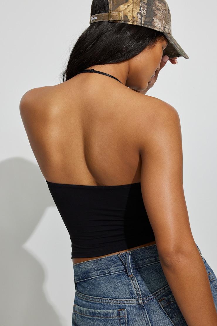 Sleek Sweetheart T-Shirt Product Image