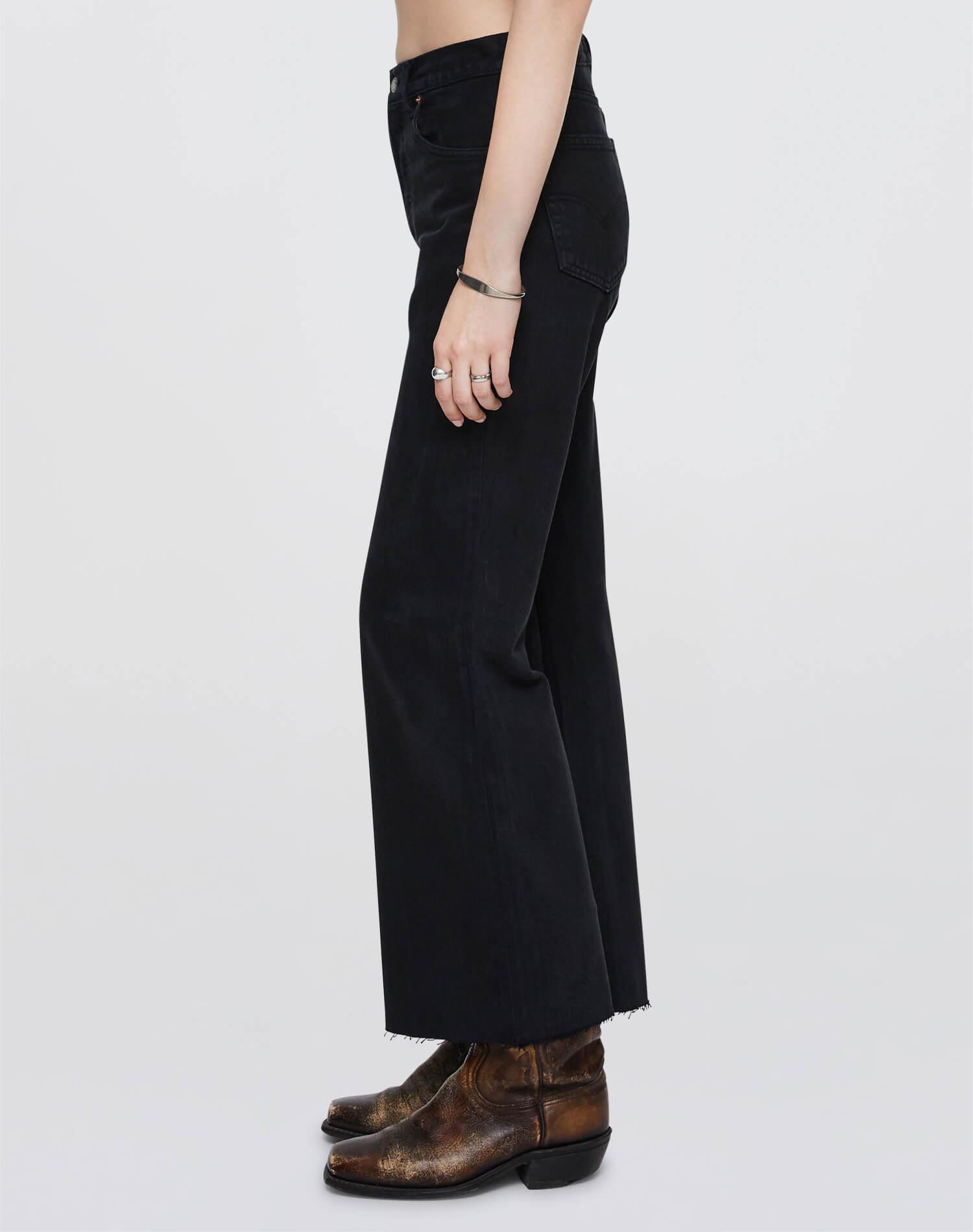 Levi's Black High Rise Wide Leg Crop Product Image