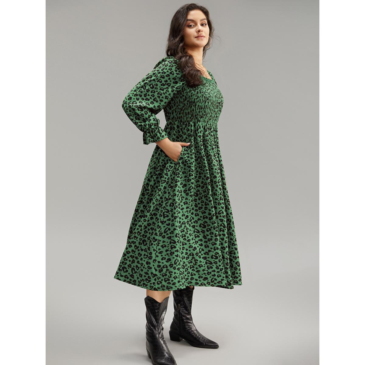 Plus Size Leopard Print Shirred Square Neck Pocket Dress DarkGreen Women Casual Printed Square Neck Long Sleeve Curvy Midi Dress BloomChic 12/L Product Image