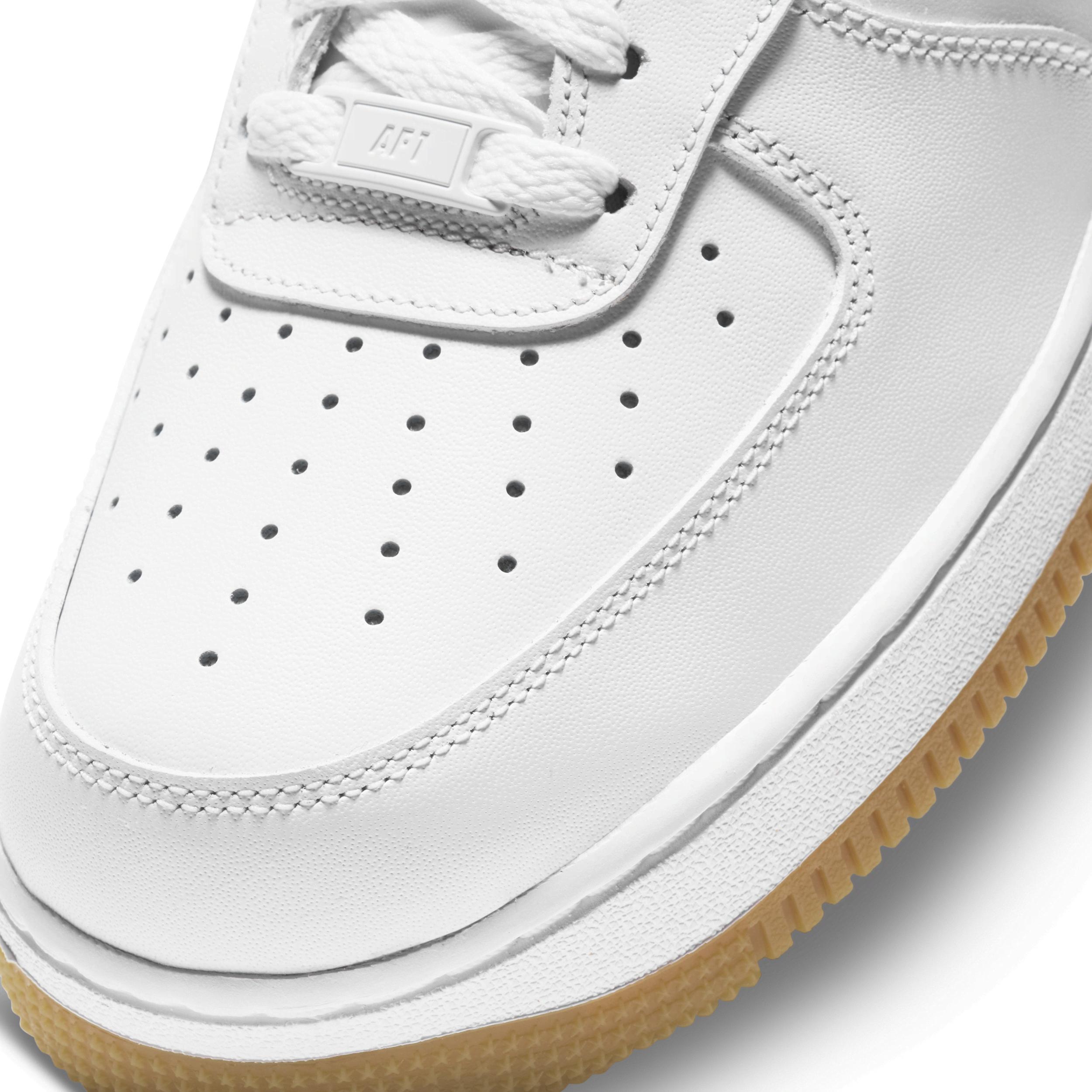 Nike Mens Nike Air Force 1 07 - Mens Shoes Brown/White/White Product Image