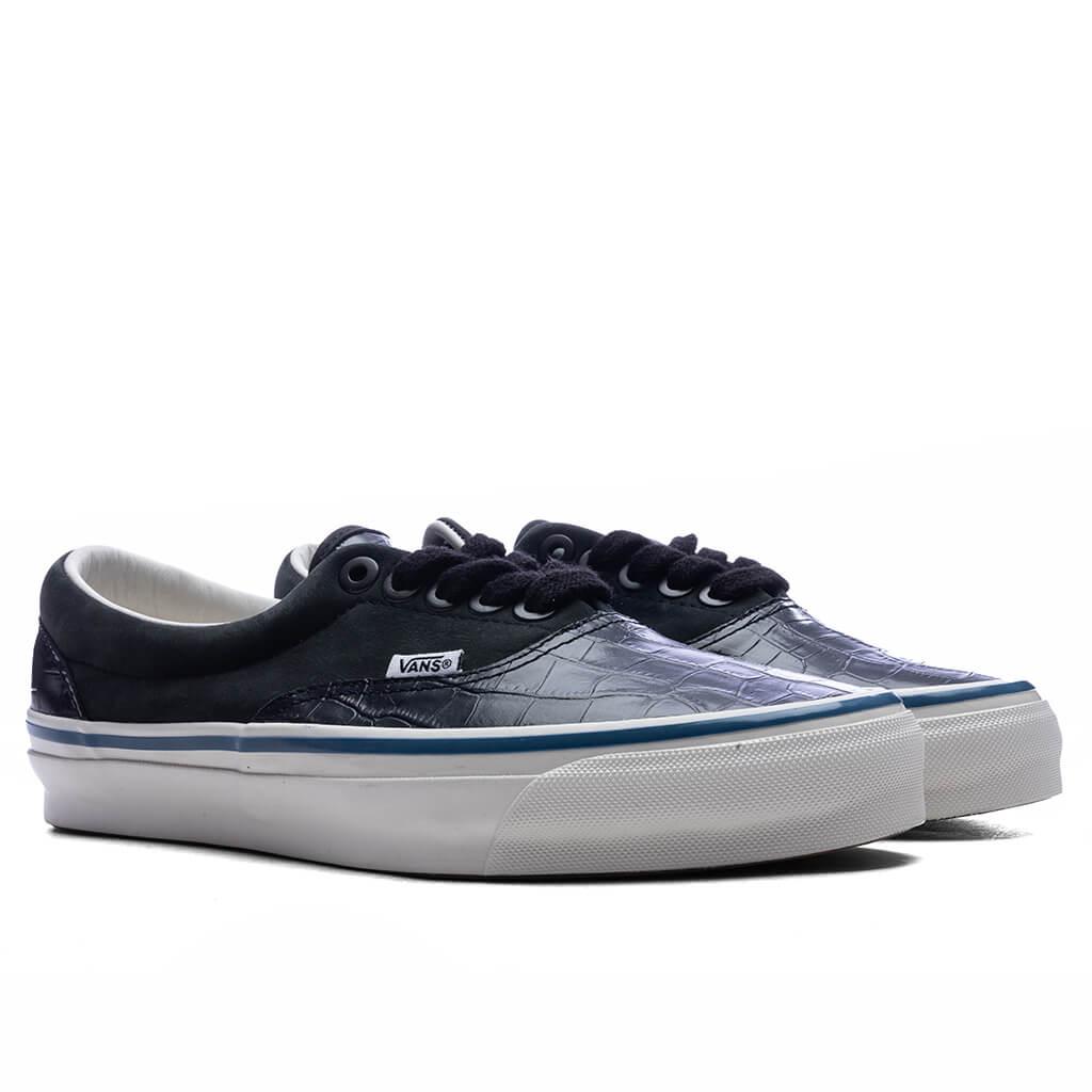 OTW Era 95 Vibram - Black Patent Male Product Image