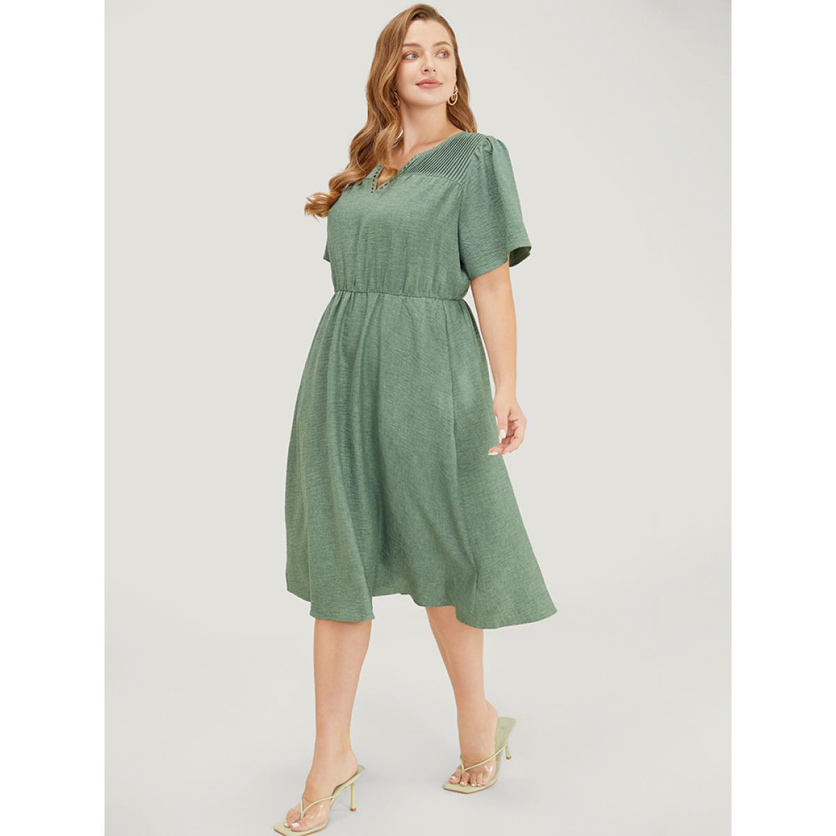Plus Size Solid Pleated Detail Lace Pocket Ruffle Sleeve Dress Emerald Women Elegant Pleated V-neck Short sleeve Curvy Midi Dress BloomChic 18-20/2X Product Image