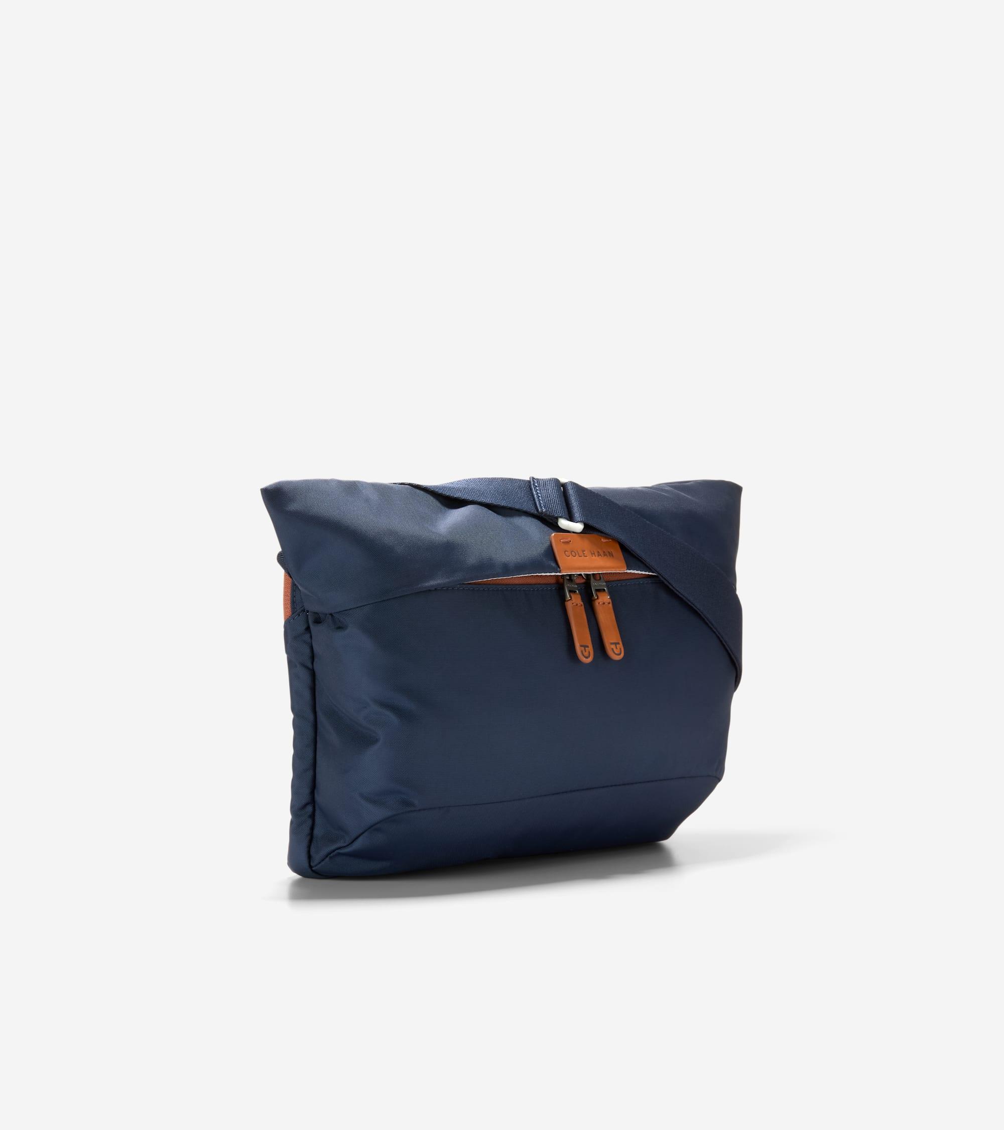 Men's Central Sling Bag Product Image