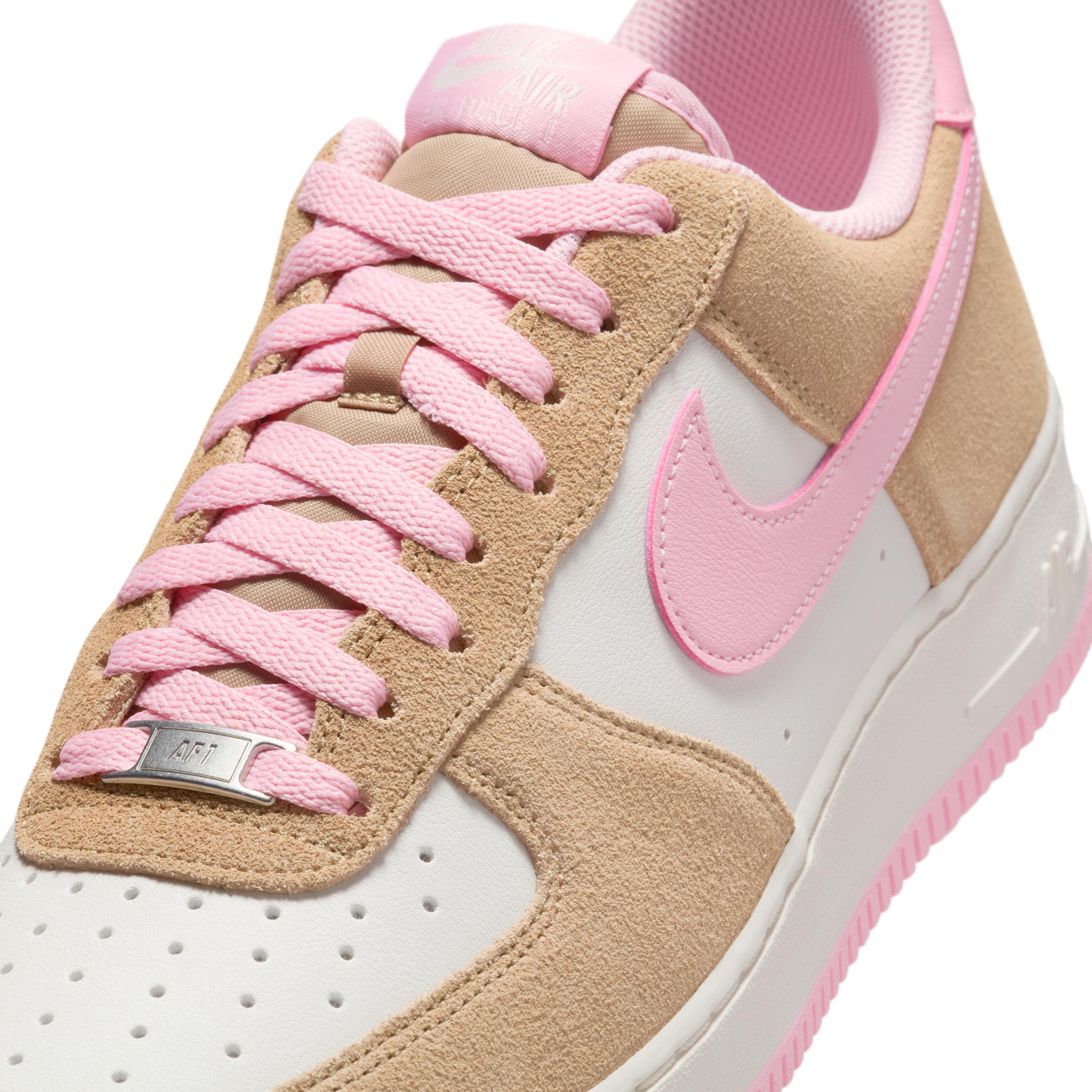 Nike Men's Air Force 1 '07 LV8 Shoes Product Image