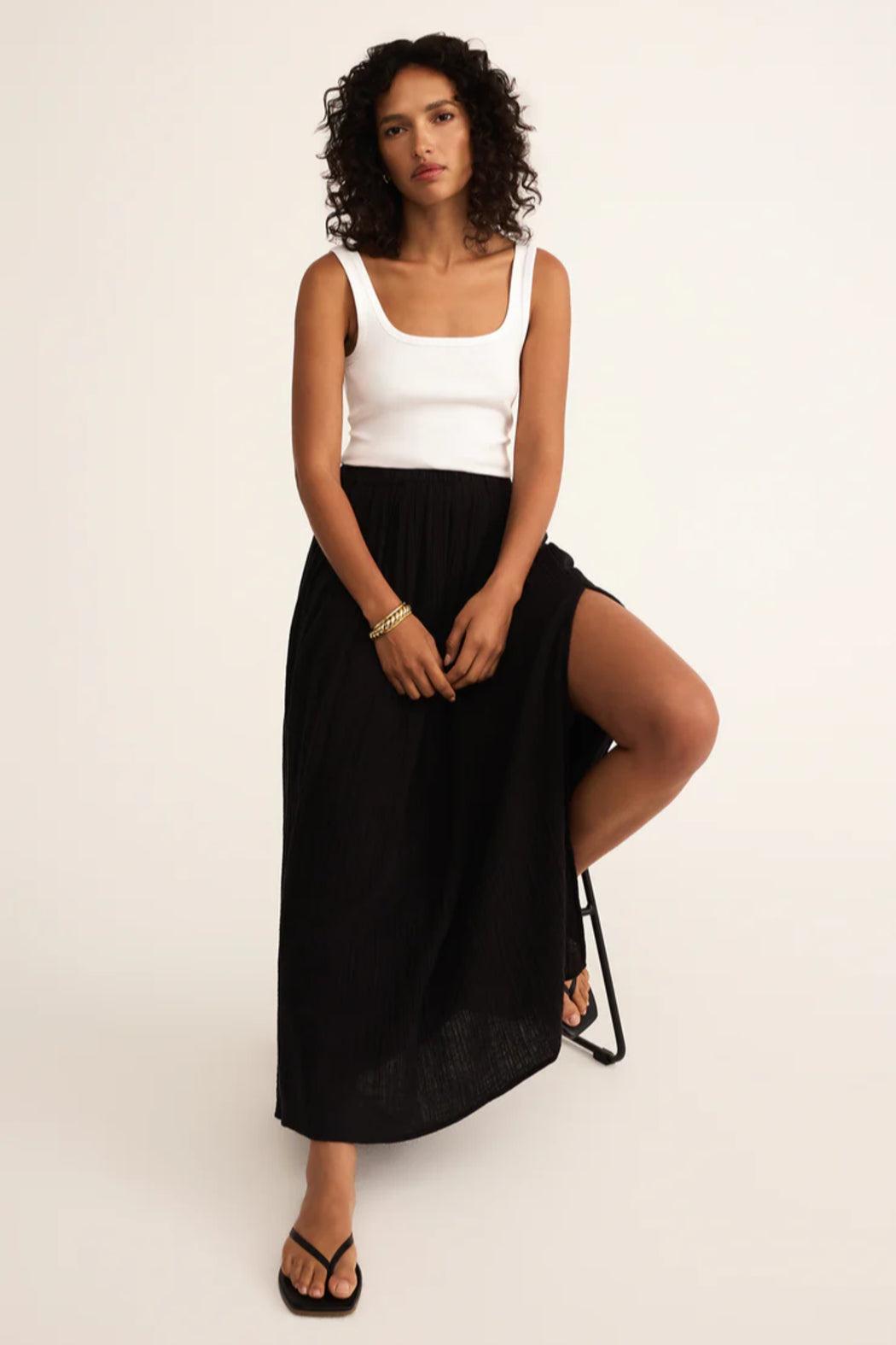 Reina Airy Skirt Black Product Image