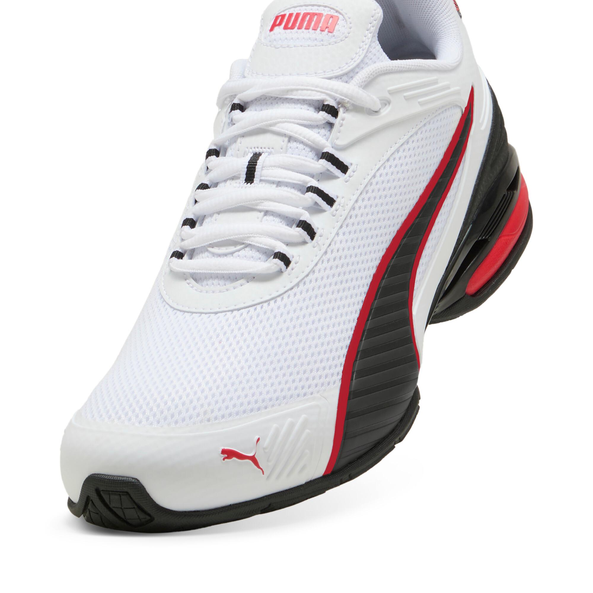 Magnetic Men's Sneakers Product Image