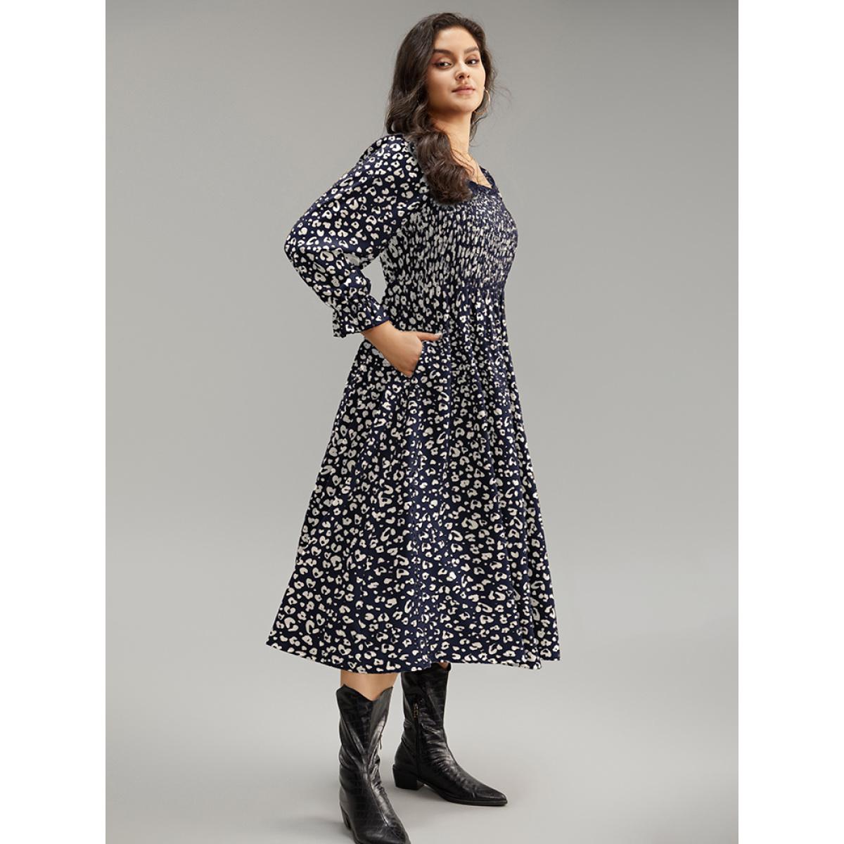 Plus Size Leopard Print Shirred Square Neck Pocket Dress DarkBlue Women Casual Printed Square Neck Long Sleeve Curvy Midi Dress BloomChic 28/5X Product Image
