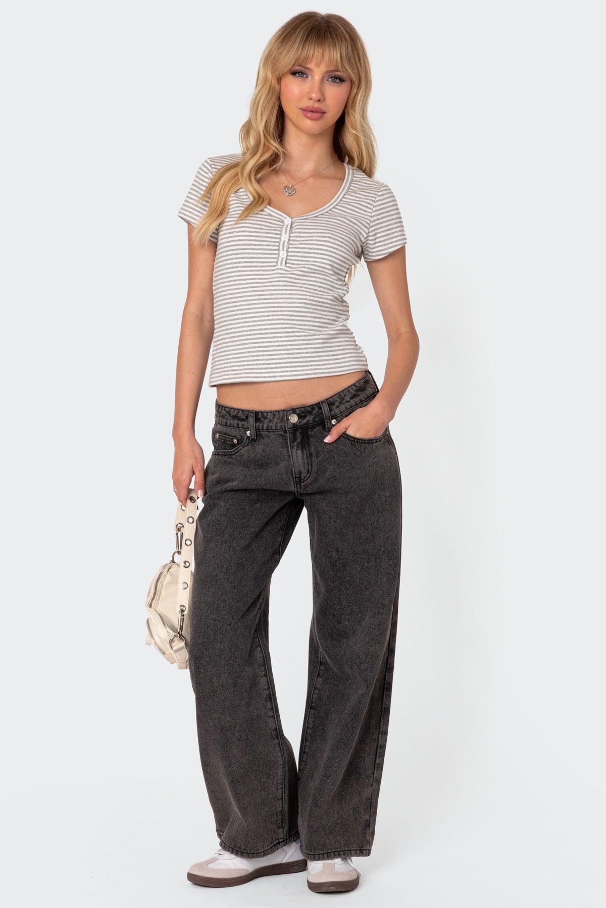 Petite Raelynn Washed Low Rise Baggy Jeans Product Image