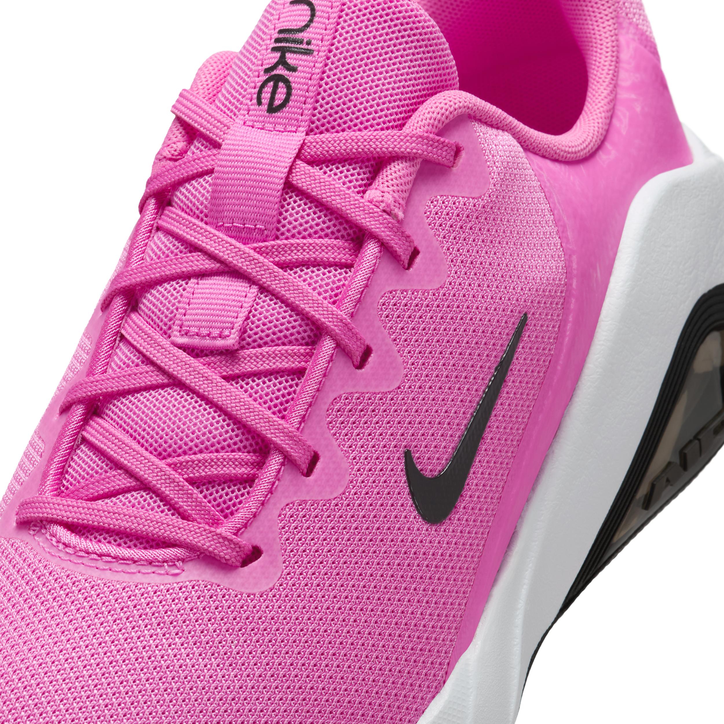 Nike Womens Bella 7 Workout Shoes | FZ1689-005 Product Image