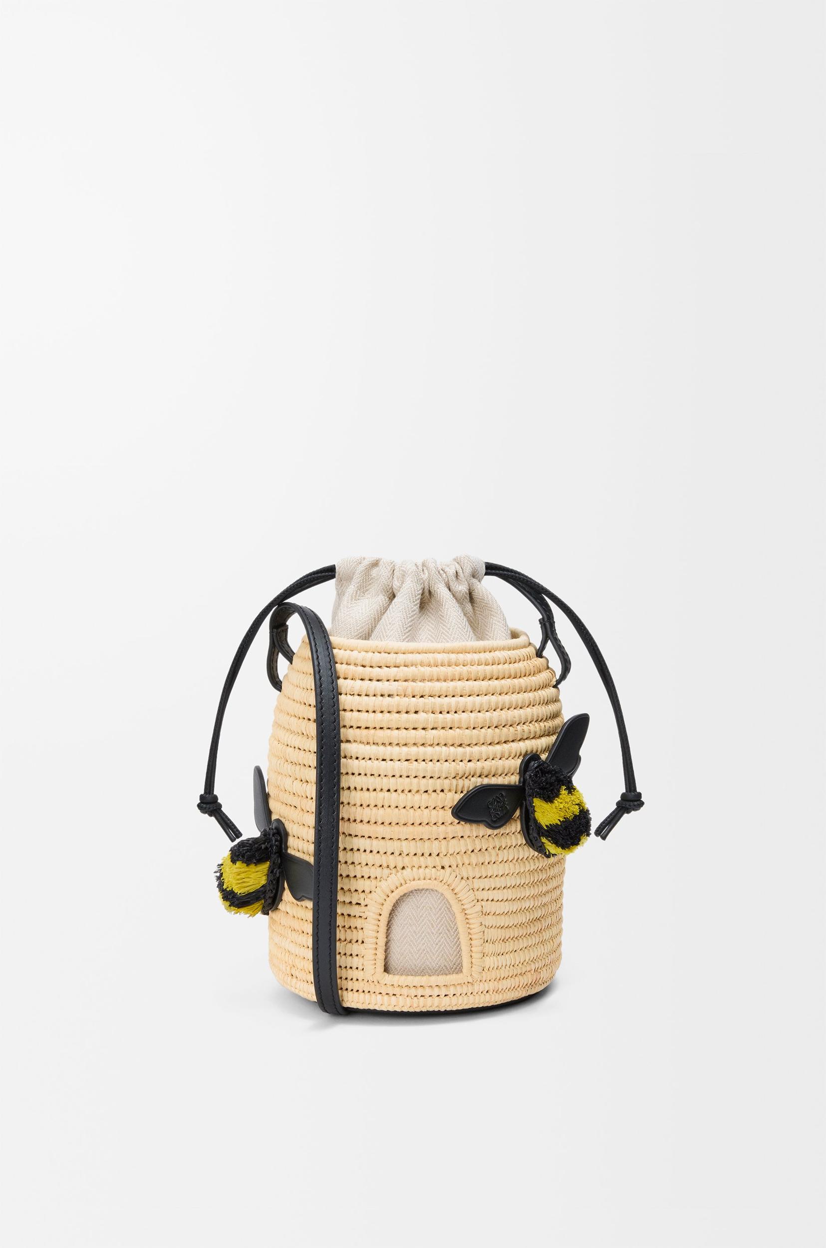 Beehive basket in raffia and calfskin Product Image