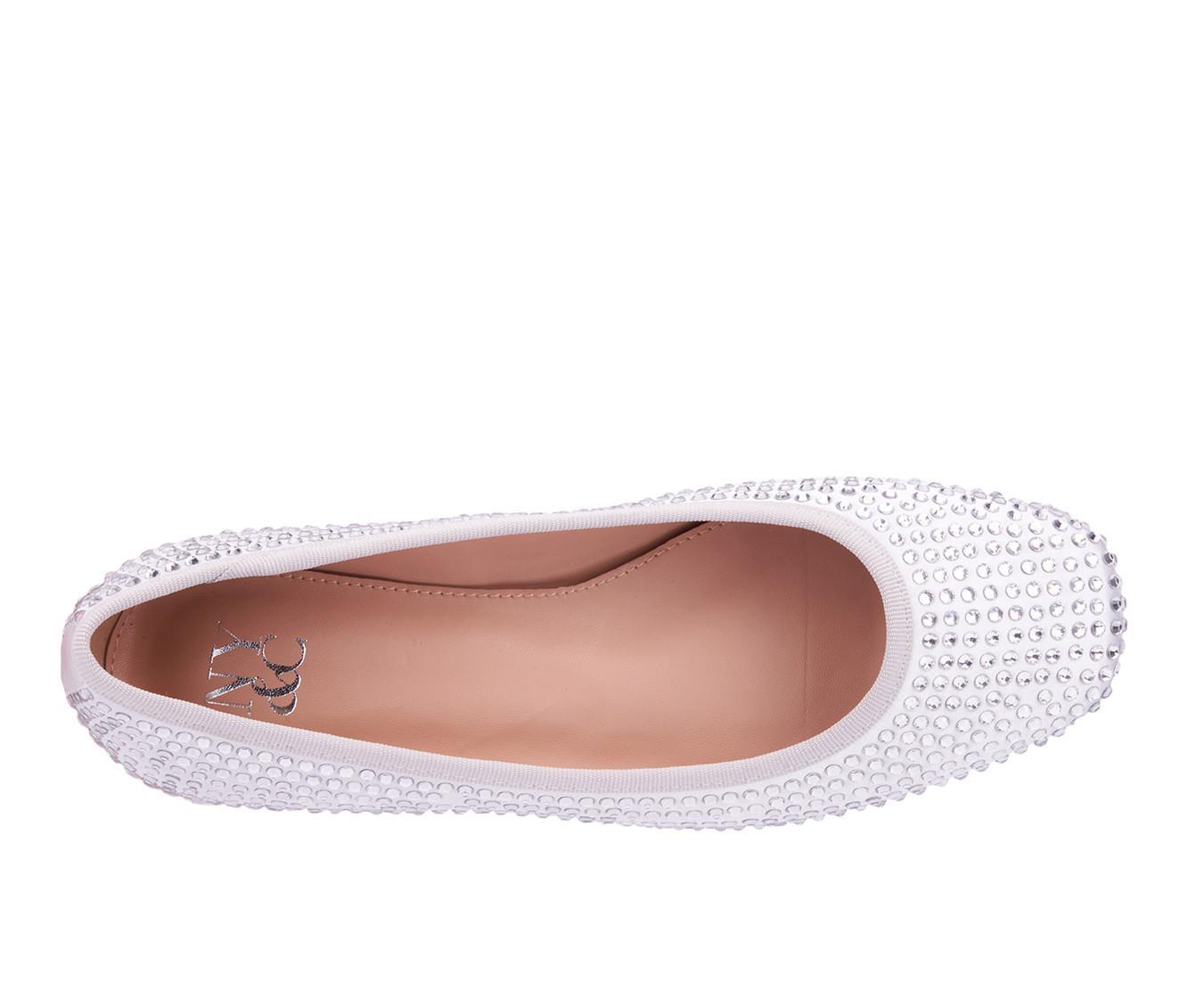Women's New York and Company Palmira Flats Product Image