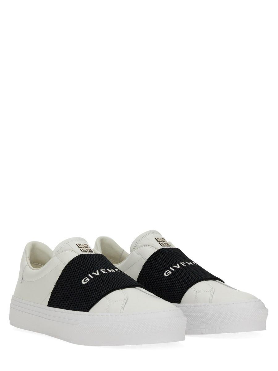 GIVENCHY Logo-embroidered Slip-on Leather Sneakers In White Black Product Image