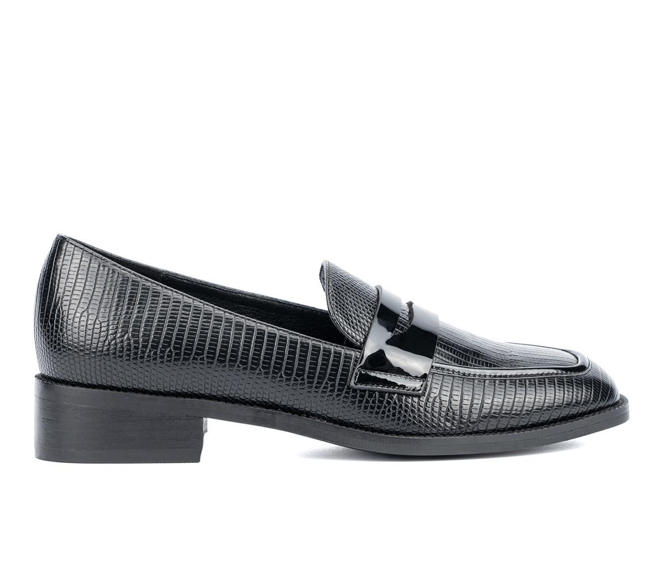 Women's Torgeis Teagan Loafers Product Image