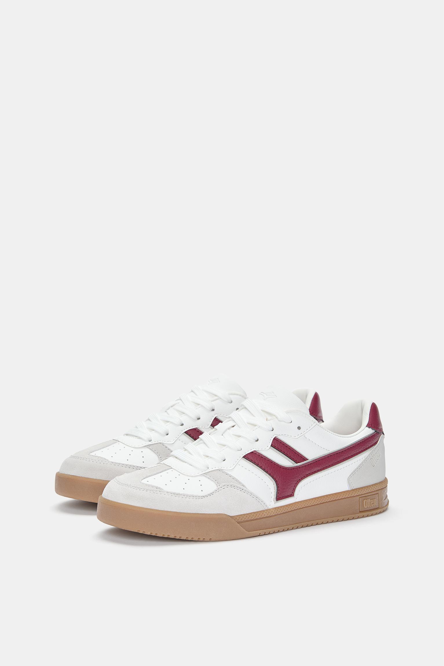 Retro sneakers Product Image