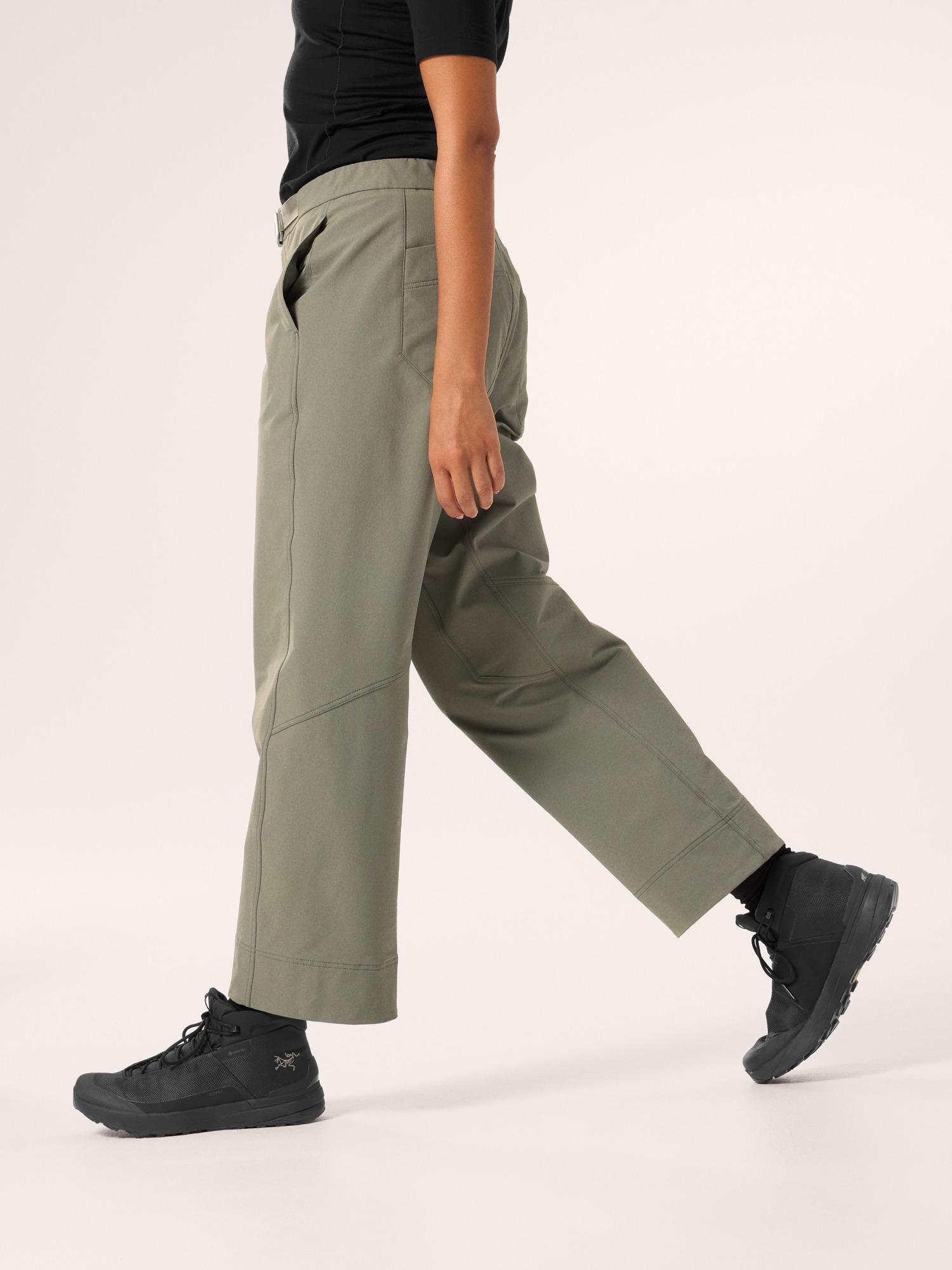 Nia Pant Women's Product Image