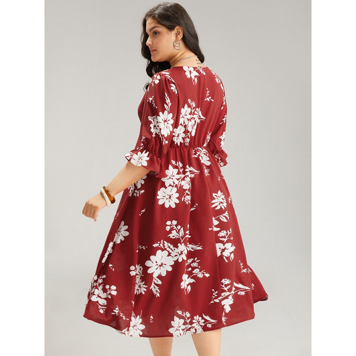 Plus Size Silhouette Floral Print Twist Front Pocket Dress Raspberry Women Elegant Printed V-neck Half Sleeve Curvy Midi Dress BloomChic 26/4X Product Image