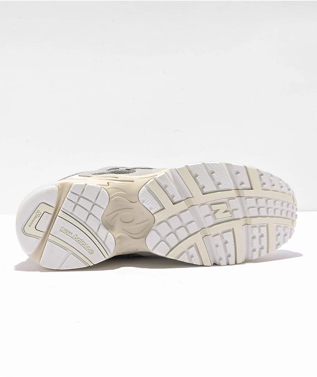 New Balance Lifestyle 725 V1 Rain Cloud, Grey & Sea Salt Shoes Product Image