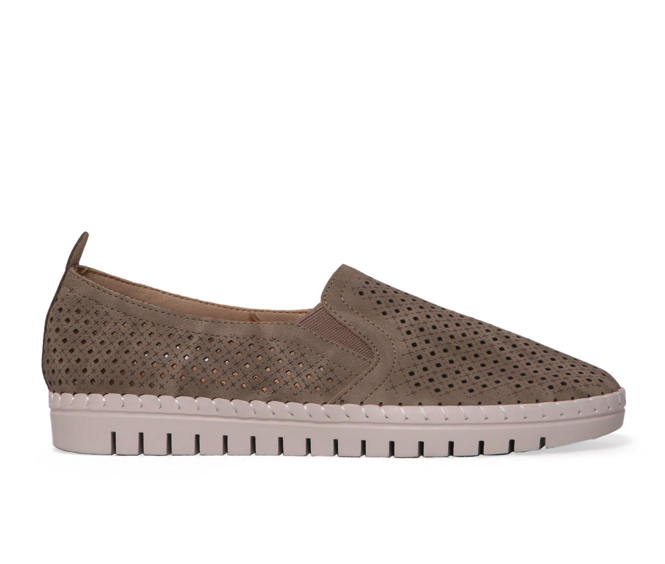 Women's Easy Street Fresh Slip-On Shoes Product Image