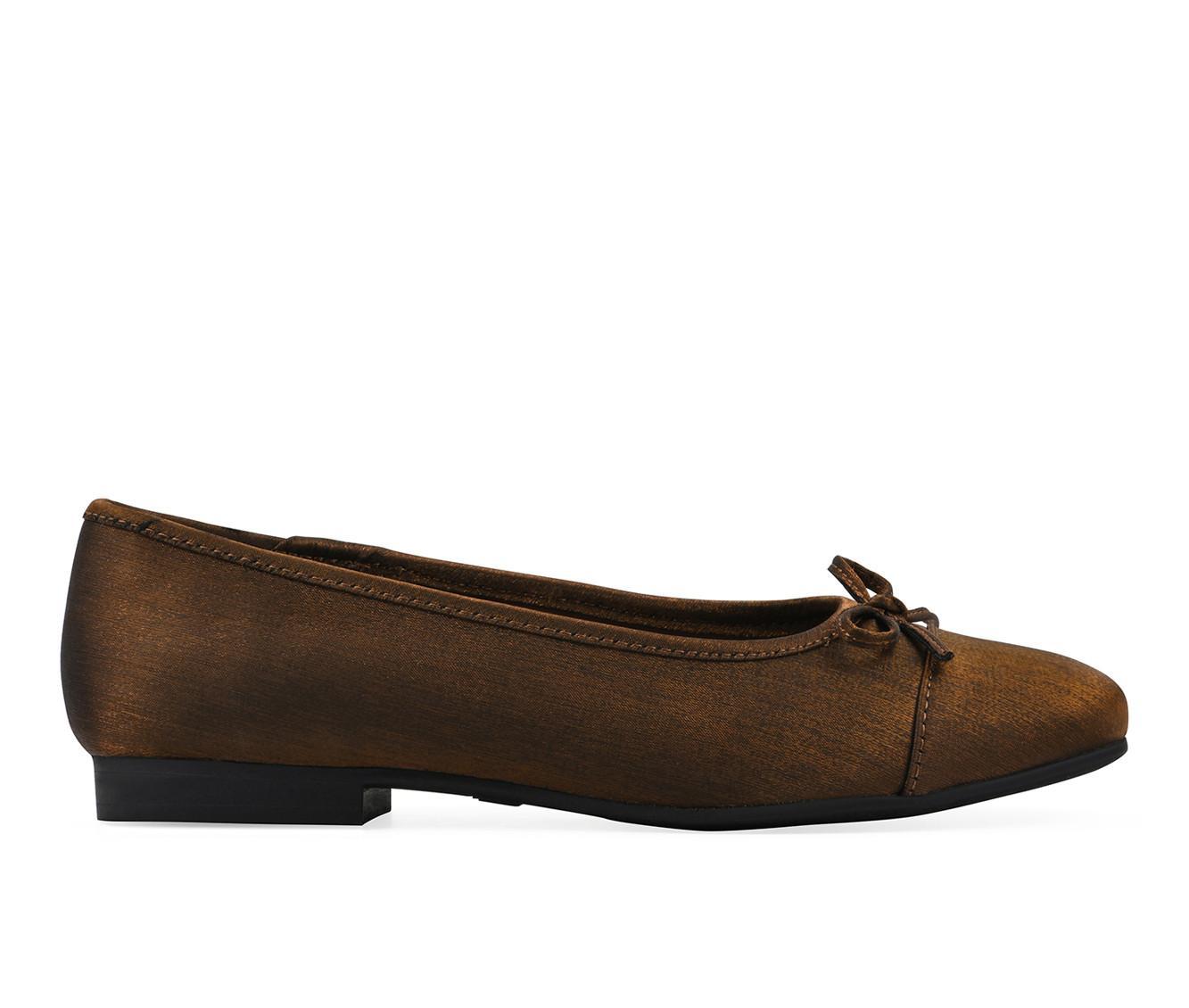 Women's White Mountain Bocci Flats Product Image