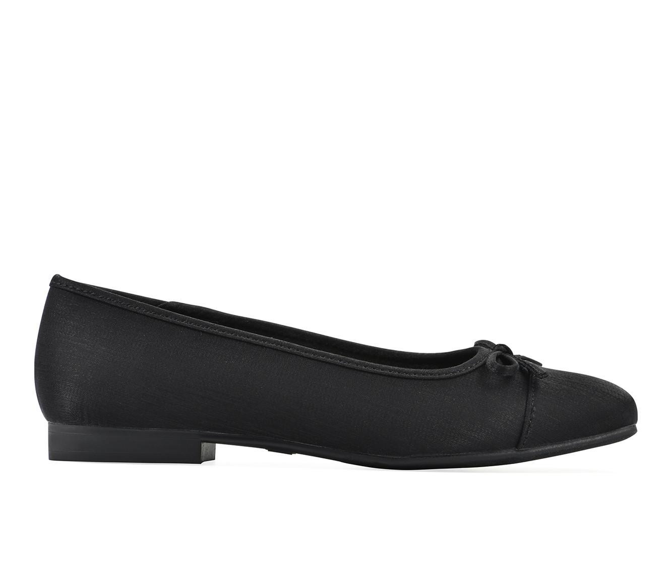 Women's White Mountain Bocci Flats Product Image