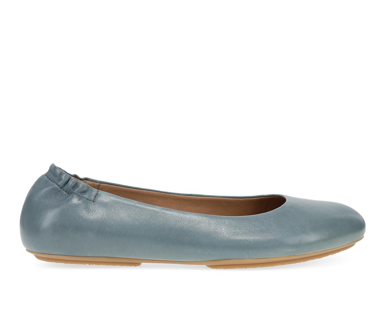Women's Dansko Mollie Flats Product Image